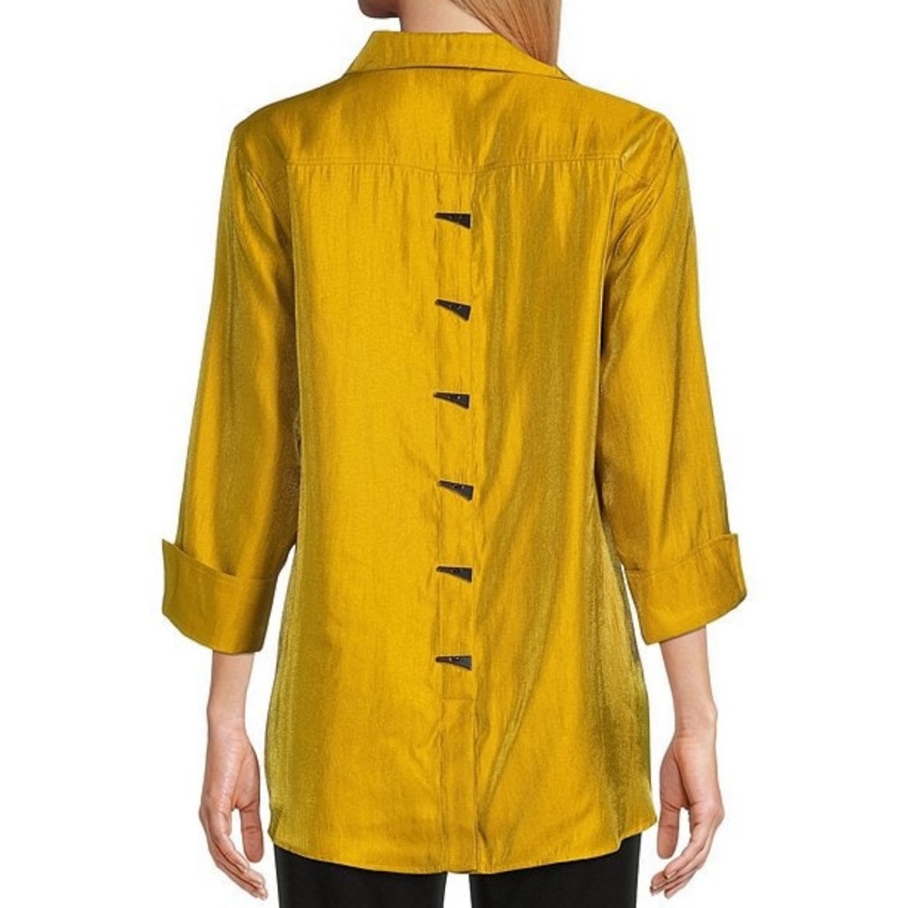 Multiple Solid Woven 3/4 Turn Up Cuff Sleeve Button Front High-Low Shimmer Top - Picture 2 of 4